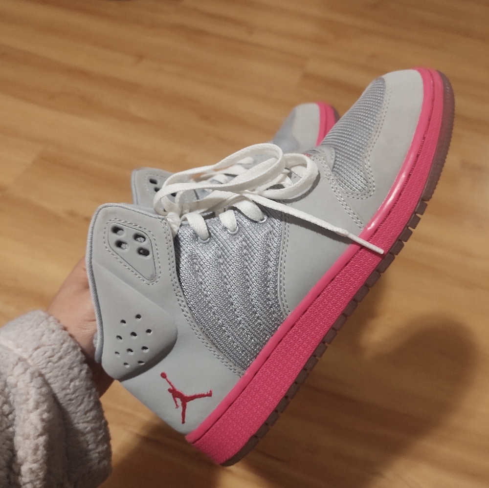 Nike Air Jordan 1 Flight 4